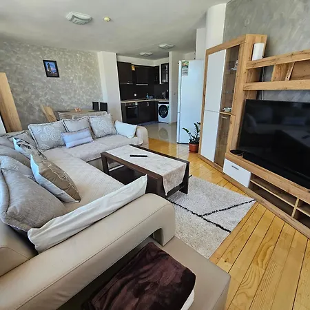 Grand Montana 2bedroom 公寓