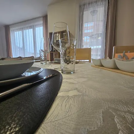 Grand Montana 2bedroom 公寓 班斯科