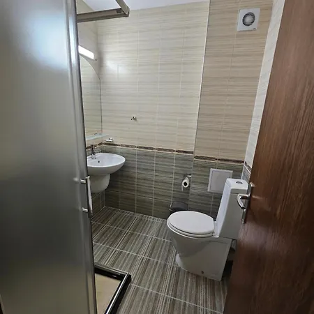 Grand Montana 2bedroom 公寓 *